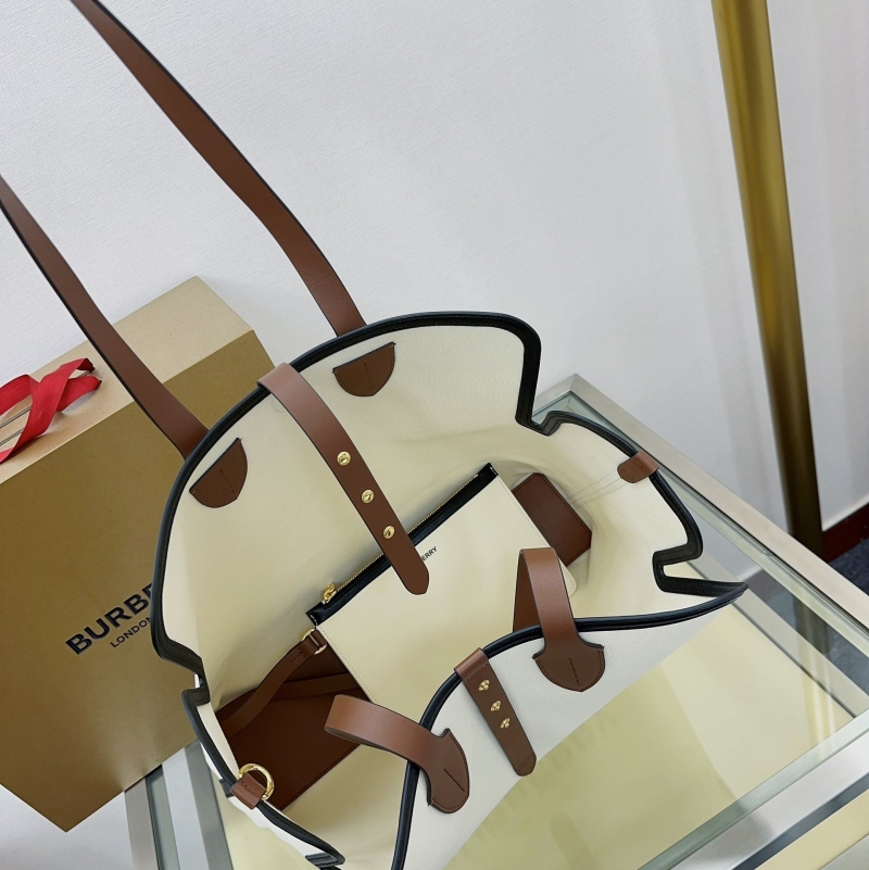 Bv*b*rry shopping bags